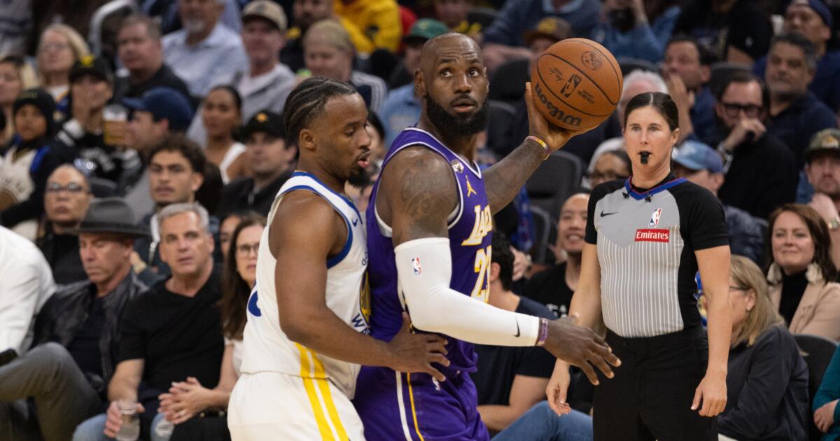 LeBron James powers shorthanded Lakers to win over Warriors